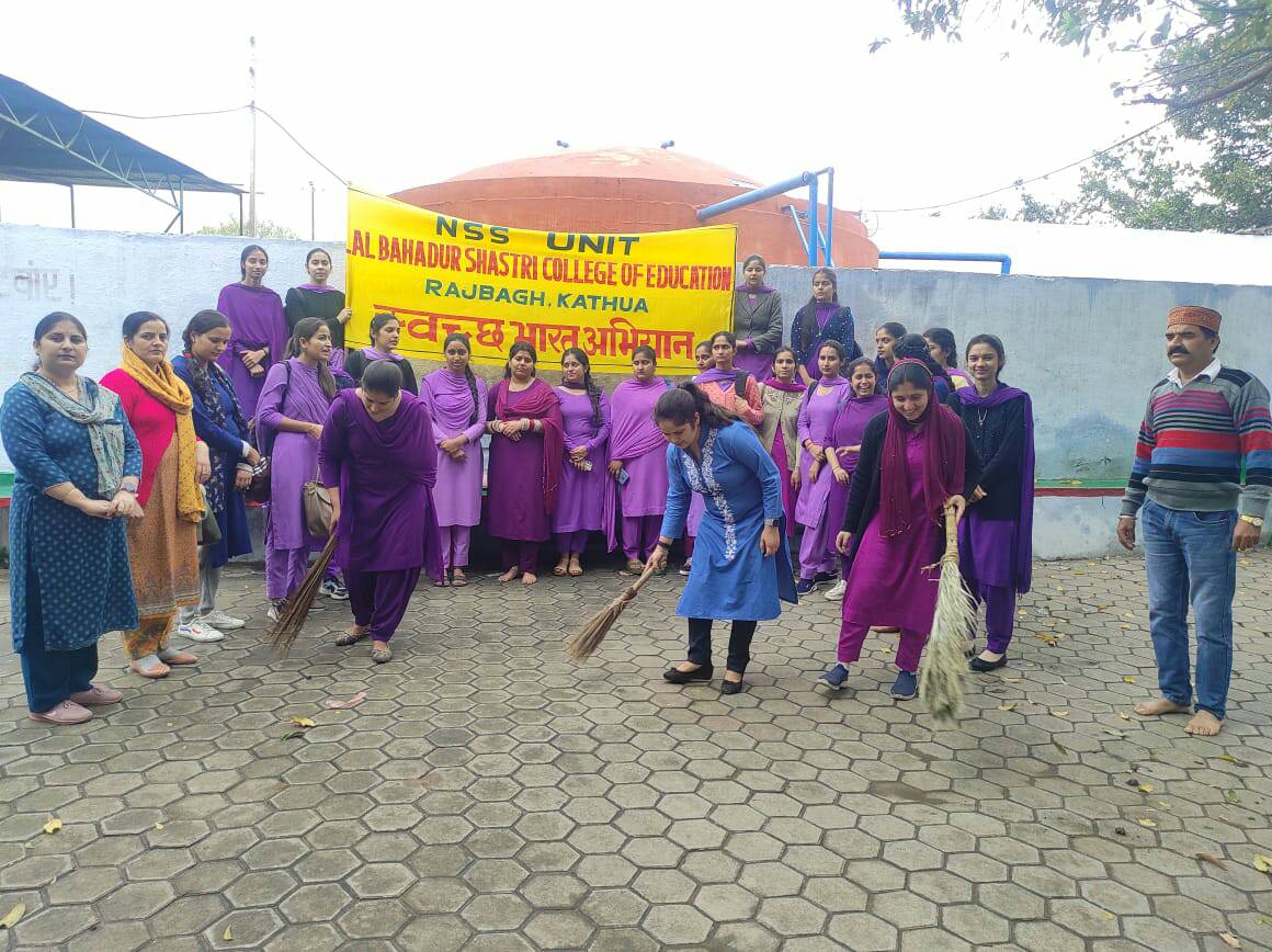 Swachhta Abhiyan by NSS Unit on 18th March 2023 at Jasrota Mata Temple